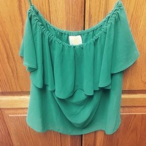 Strapless top